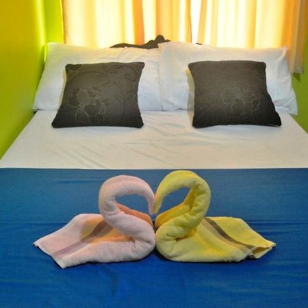Amelia Homestay Puerto Princesa Ngoại thất bức ảnh