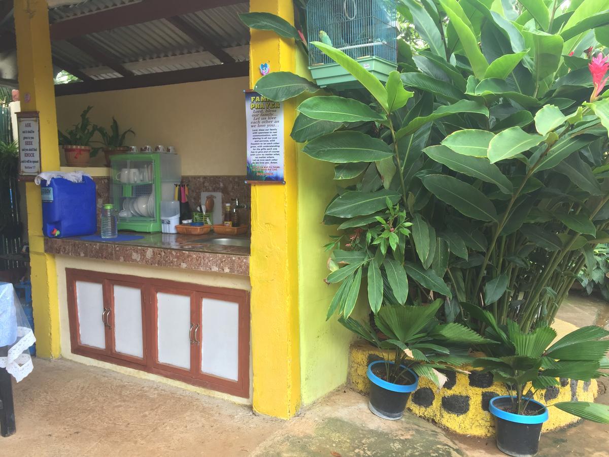 Amelia Homestay Puerto Princesa Ngoại thất bức ảnh