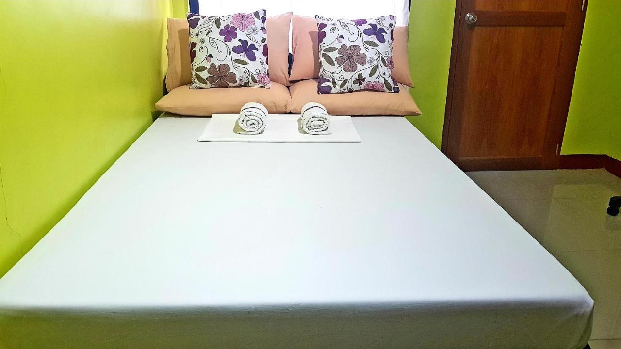 Amelia Homestay Puerto Princesa Ngoại thất bức ảnh