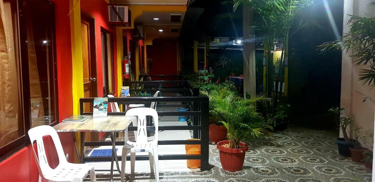 Amelia Homestay Puerto Princesa Ngoại thất bức ảnh